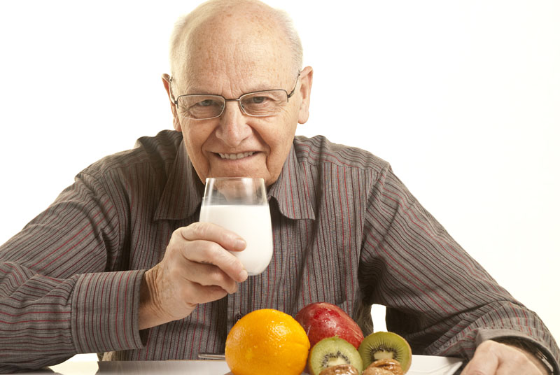Senior man having a healthy breakfast