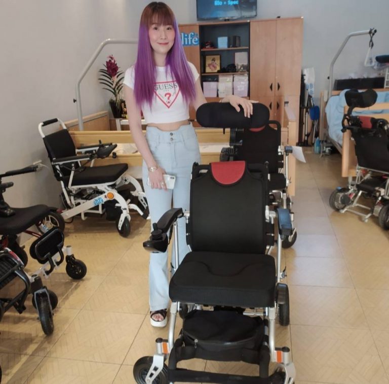 Read more about the article คุณพิณนิดา Pw-301+
