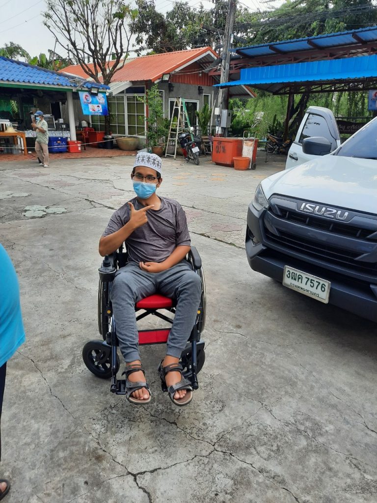 Read more about the article Elderlife คุณสันติสุข รถเข็นไฟฟ้า ECO3