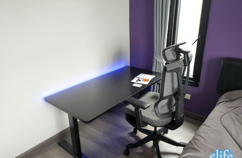 Ergodesk พัชรินทร์ โต๊ะปรับระดับไฟฟ้า Adjustable Desk และเก้าอี้ Ergonomic