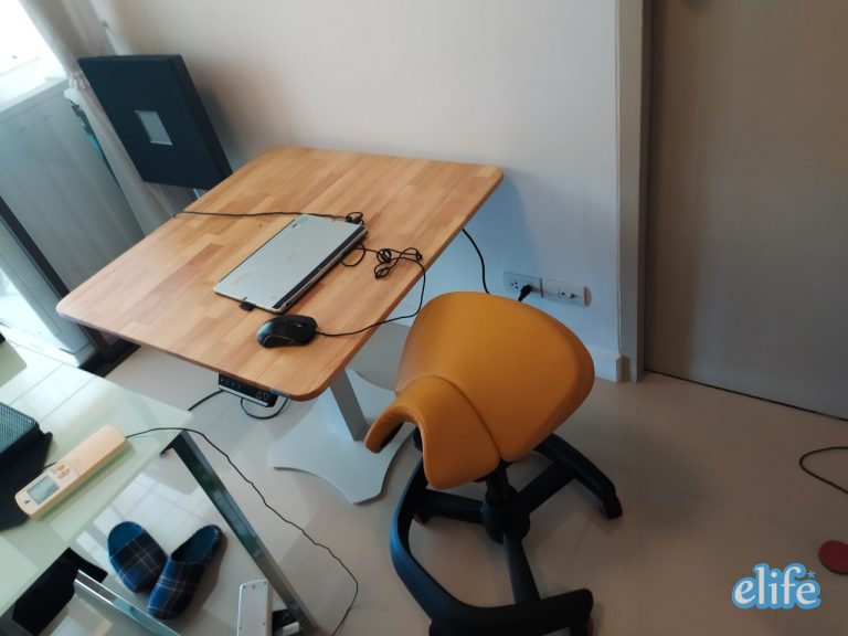 Read more about the article Ergodesk คุณนุ่น Raise1 Adjustable Desk และเก้าอี้ Hops