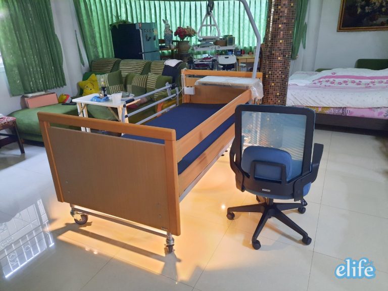 Read more about the article Elderlife สุวิมล เตียงปรับระดับไฟฟ้า 3 ไกร์ รุ่น EB-35 เตียงไฟฟ้าราคาประหยัด