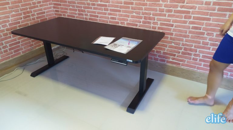 Read more about the article Ergodesk คุณณัฐพันธ์ โต๊ะปรับระดับไฟฟ้า Adjustable Desk Raise3