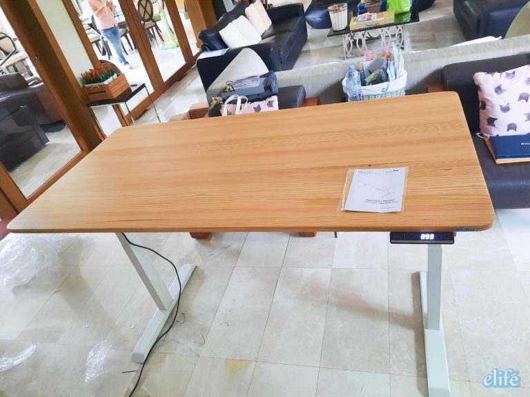 Read more about the article Ergodesk คุณทวีชัย โต๊ะปรับระดับไฟฟ้า Adjustable Desk Raise3