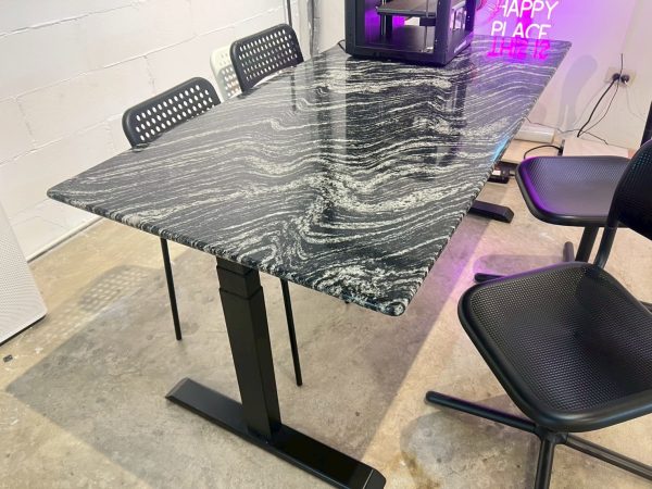 Raise3 Ergo Desk | Marble Collection โต๊ะทำงานปรับไฟฟ้าเพื่อสุขภาพหินแท้ ใช้ในห้องครัว,ทำอาหาร กันน้ำ100% - Image 11