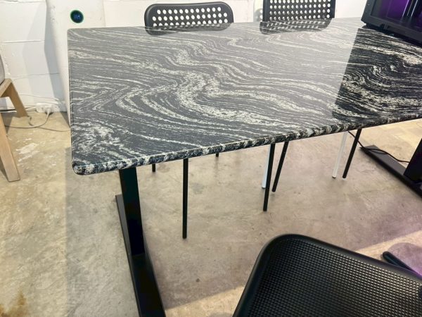 Raise3 Ergo Desk | Marble Collection โต๊ะทำงานปรับไฟฟ้าเพื่อสุขภาพหินแท้ ใช้ในห้องครัว,ทำอาหาร กันน้ำ100% - Image 9